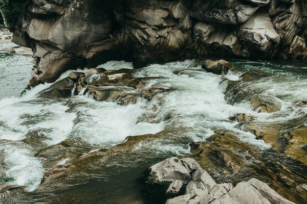 Comment organiser une visite des sites historiques de l'Athènes antique?